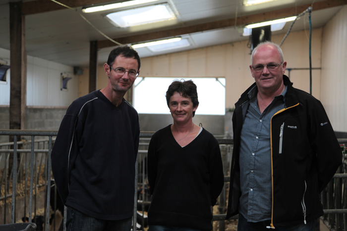Thierry et Sandrine Bourveau, accompagnés de Jacques Cosmao, technicien Cultivert sur Quimper.