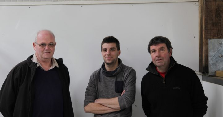 e gauche à droite, Jean Yves Plouzennec, Florent Plouzennec et Jacques Cosmao.